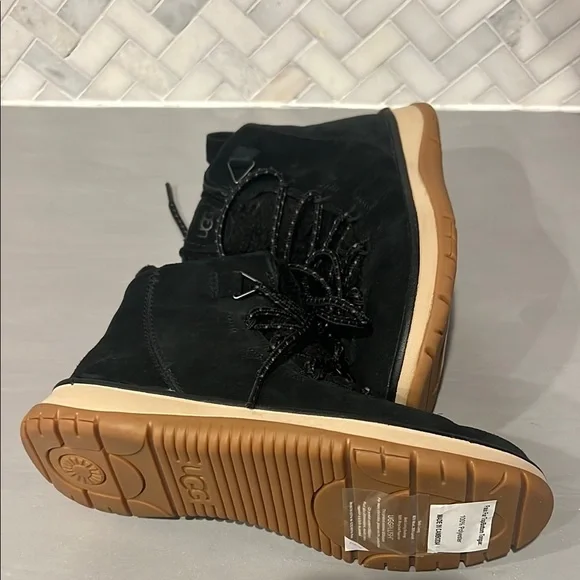 UGG Women's Black Ankle Boots - Picture 9 of 11